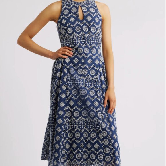 Soraia Cotton Eyelet embroidered Midi Dress - Picture 4 of 14